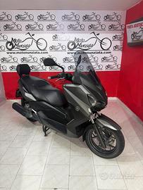 Yamaha X-Max 250