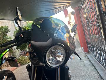 Cupolino carbonio e manubrio Abarth Yamaha XSR 900