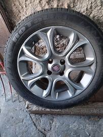 Cerchi da 16 pollici Fiat Punto Evo