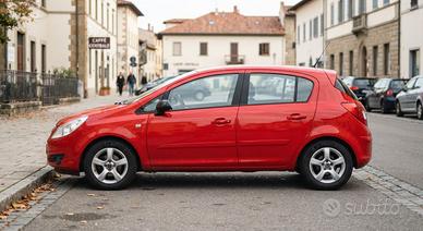 Opel Corsa 2008 - motore rotto (Gomme nuove)