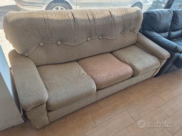divano letto tre posti