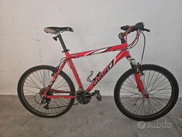 Biciclette vecchie da sistemare - Giant e Kawasaki