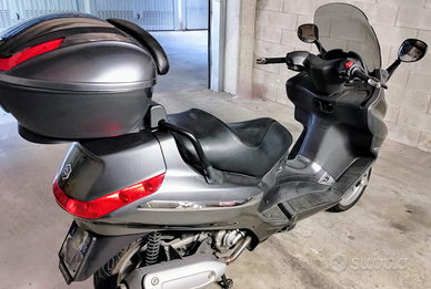 Piaggio X8 250 ie