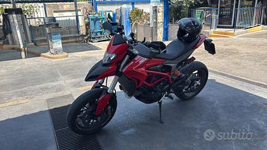 Ducati Hypermotard 821