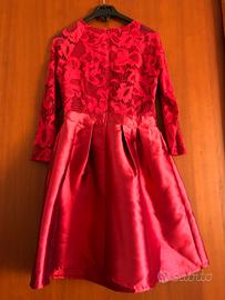 Abito vestito con gonna lunga svasata