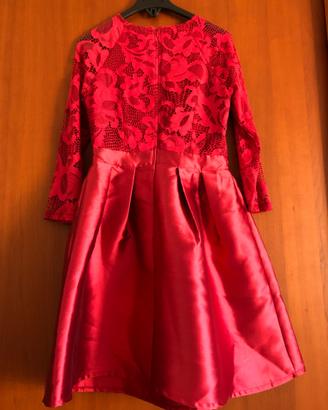 Abito vestito con gonna lunga svasata
