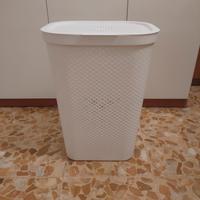 Porta biancheria plastica, bianco

43x35x60

