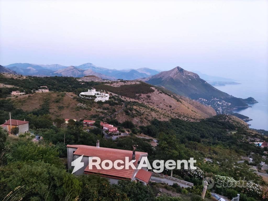Terreno di 16107 m² a Maratea - Vista 2