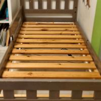 lettino ikea + materasso ottimi