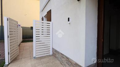 4 LOCALI A REGGIO NELL'EMILIA