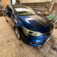 Renault megane 4 anno 2017 motore 1.5 90cv