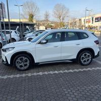 BMW iX1 X1 U11 edrive 20 X-Line