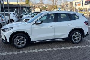 BMW iX1 X1 U11 edrive 20 X-Line