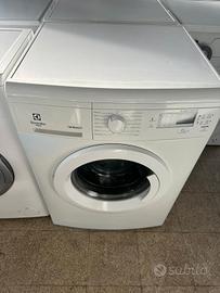Testo 
Lavatrice Rex Electrolux 7kg A+++