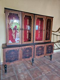 credenza vetrina anni 70 in discrete condizioni 