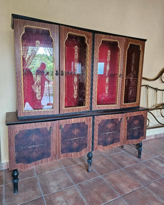 credenza vetrina anni 70 in discrete condizioni 