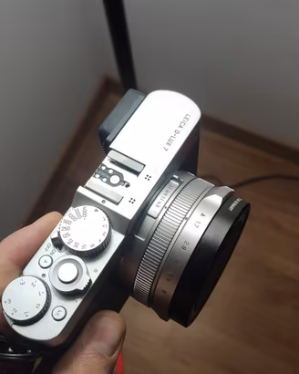 Leica D-Lux 7 argento