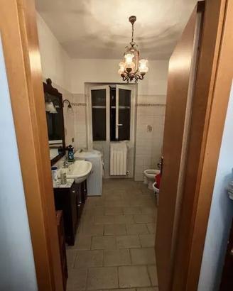 Zagarolo bilocale con posto auto