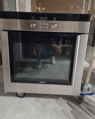 Forno  ad incasso Siemens
