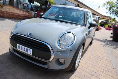Mini 1.5 Cooper D 5 porte