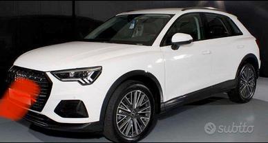 Audi Q3 35 1.5 TFSI MHEV S tronic Business Advance