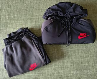 Tuta Nike completa