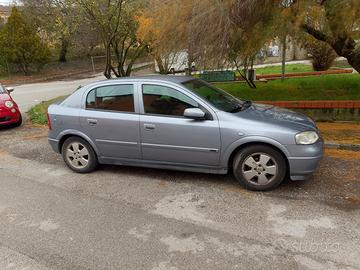 Opel Astra 1.7 CTI elegance 