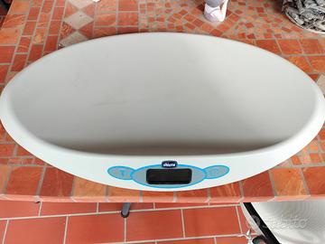 bilancia per neonati 
