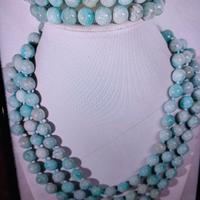 collana con pietre preziose 