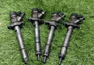 KIT INIETTORI FORD Focus Berlina 3Â° Serie 0445110