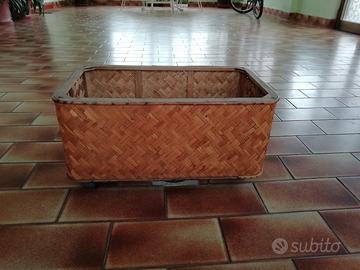 Fioriera In Vimini Pari Al Nuovo Basso Costo 