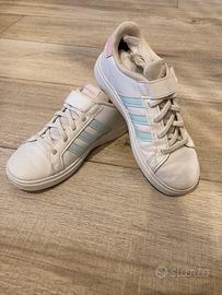 Scarpe adidas bambina numero 32