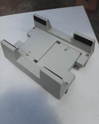 carrello con ruote  porta case PC 