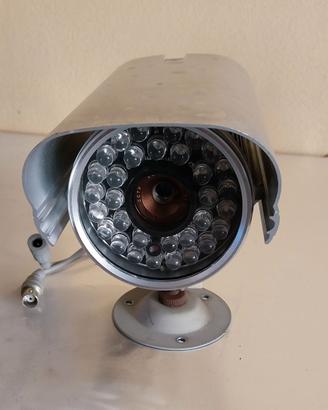 telecamera videosorveglianza o citofono 12volt