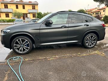 BMW X4 30i