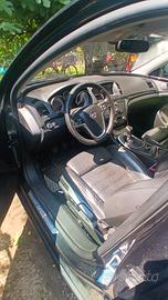 Opel  Insignia 