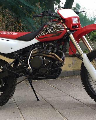 Xr600