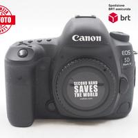 Canon EOS 5D Mark IV