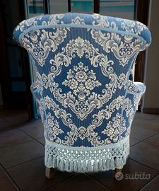 Poltrona Classica Bergère in Tessuto Damascato Blu