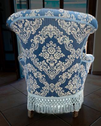 Poltrona Classica Bergère in Tessuto Damascato Blu