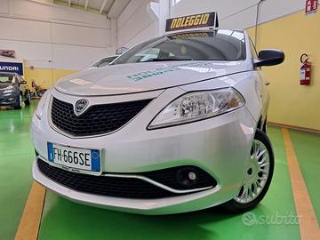 Lancia Ypsilon 1.2 GPL AUTO IN NOLEGGIO