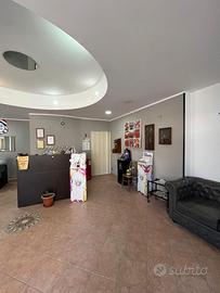 Locale Commerciale Siderno vicino al mare