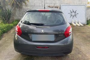 Peugeot 208 1.4 VTi 95CV GPL/Benzina