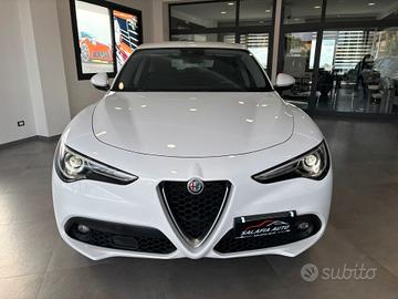 Alfa Romeo Stelvio 2.2 Turbodiesel 160 CV AT8 RWD 