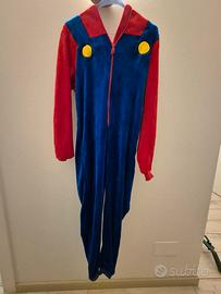 Vestito carnevale o pigiama  super mario 