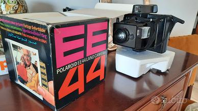 Polaroid EE44 Land Camera