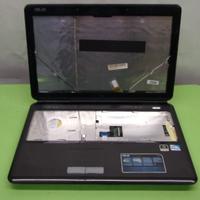 Notebook Asus X5DIP, scocca costituita parte infer