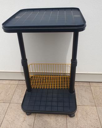 Carrello regolabile in altezza con ruote