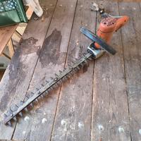 tagliasiepi black & Decker 