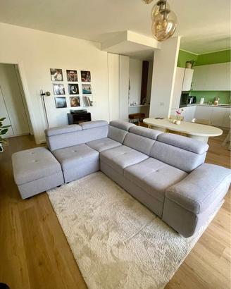 Divano angolare 270x170cm (+ pouf contenitore)